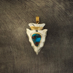 Sterling Silver Arrowhead Pendant with Bisbee Turquoise and 18k Bail / Bezel